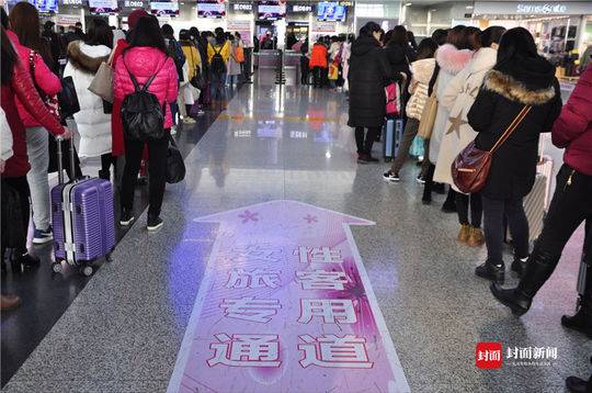 2024春运今日启幕：多线路火车票售罄，不少旅游航线经济舱已卖光