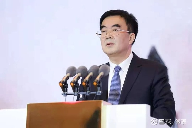 平安银行私人银行携手20余位企业家客户走进五粮液，探寻传承与发展之道